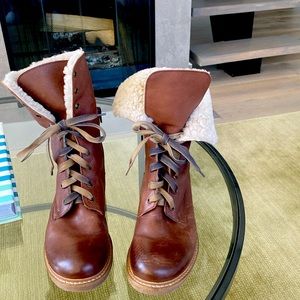Lace up zip up fleece lined leather boots barely worn